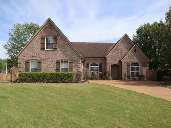 4760 Sugarcrest Ln, Bartlett, TN 38135
