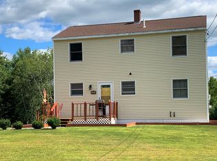 221 Cemetery St, Vassalboro, ME 04989