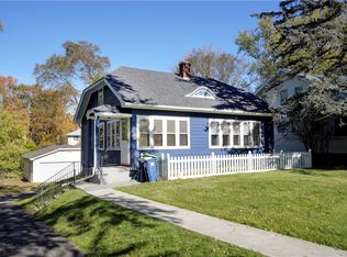 9 Brook Rd, Pittsford, NY 14534