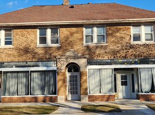 2421 Geneva St, Racine, WI 53402