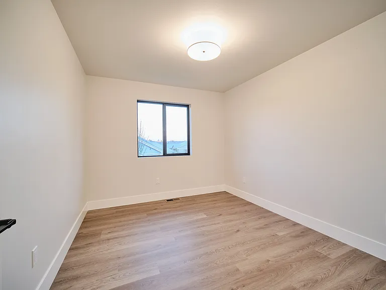 784 W Redwood Ct — Photo 20