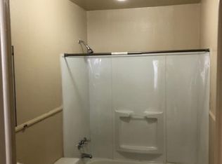 712 W 69th St, Shreveport, LA 71106