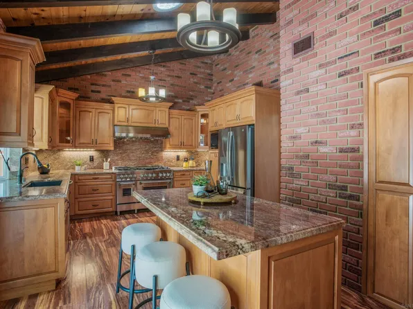16355 Orchard Bend Rd, Poway, CA 92064