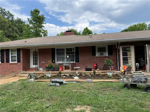 98 Almon Church Rd, Covington, GA 30014