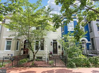 209 F St NE, Washington, DC 20002
