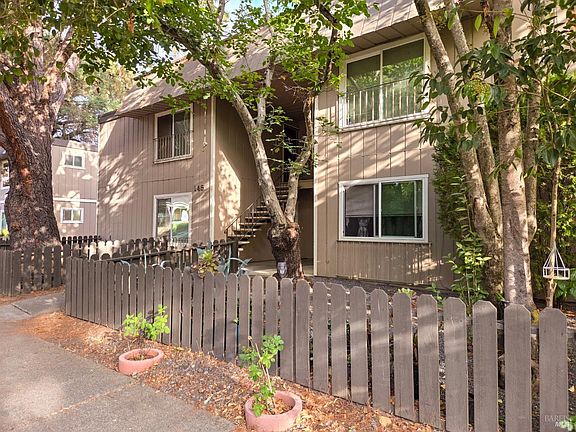 3rd image of 145 Lincoln Street