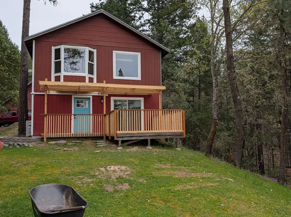 1382 Sleepy Hollow Loop, Grants Pass, OR 97527