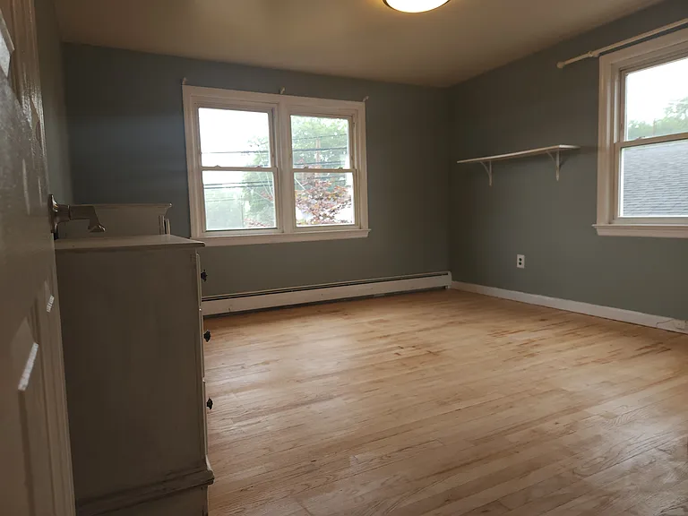 50 Hepburn Rd — Photo 15