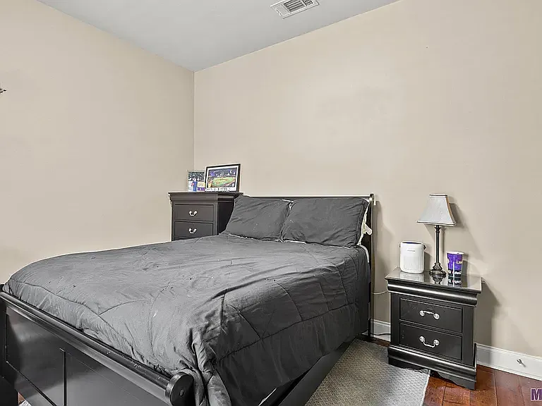 7611 Ibiza Dr — Photo 17