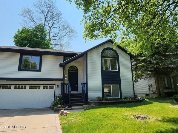 1930 Fairmont St, Lansing, MI 48911