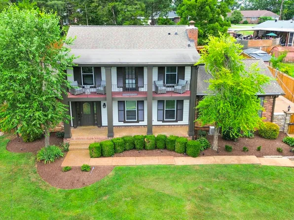 3832 Anderson Rd, Nashville, TN 37217