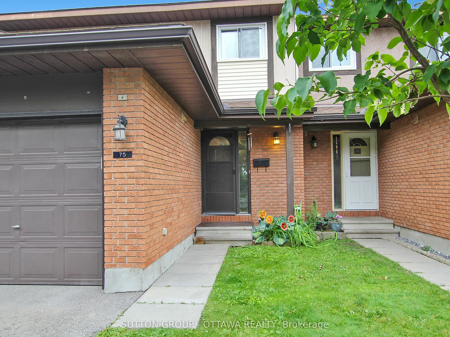 3 bed, $2,550 — Photo 2