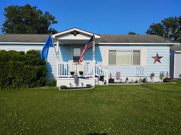 5637 Lincoln Rd, Standish, MI 48658