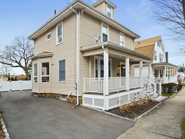 87 Woodlawn St, Lynn, MA 01904