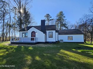 6220 Thorn Grove Pike, Knoxville, TN 37914