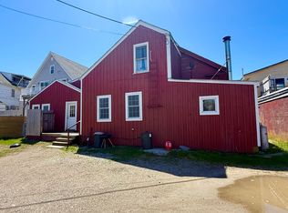 54 Main St, Vinalhaven, ME 04863