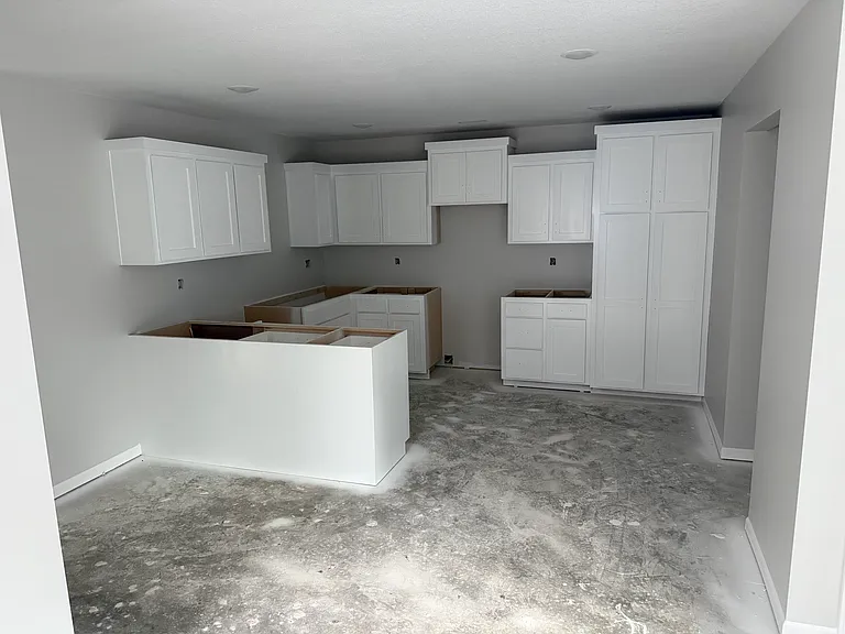 410 Anderson St — Photo 4