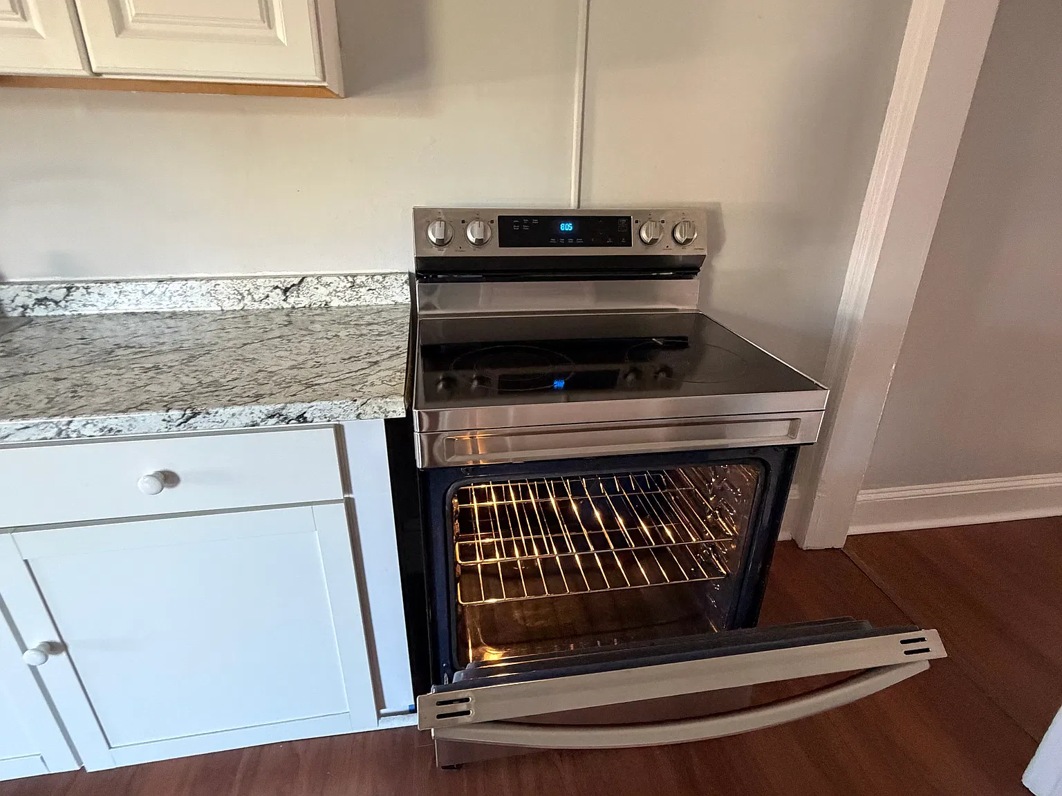 2 bed, 1200 sqft, $1,495 — Photo 3