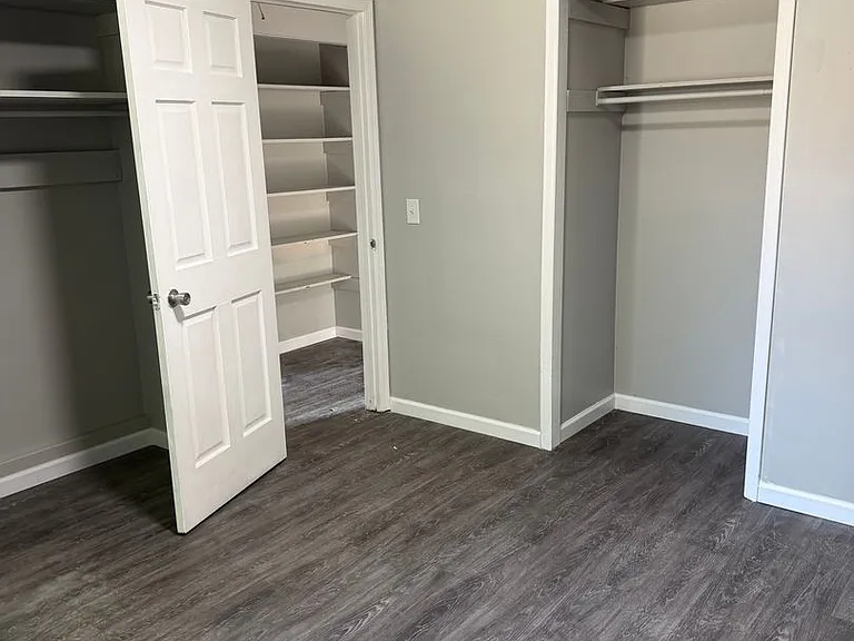 2905 Fairmount St NE — Photo 9