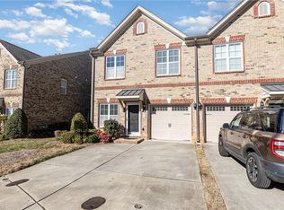 4958 Wyngate Village Dr, Winston Salem, NC 27103