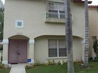 10877 NW 8th St, Hollywood, FL 33026