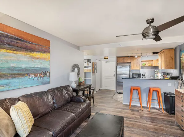 417 E Kiowa St, Colorado Springs, CO