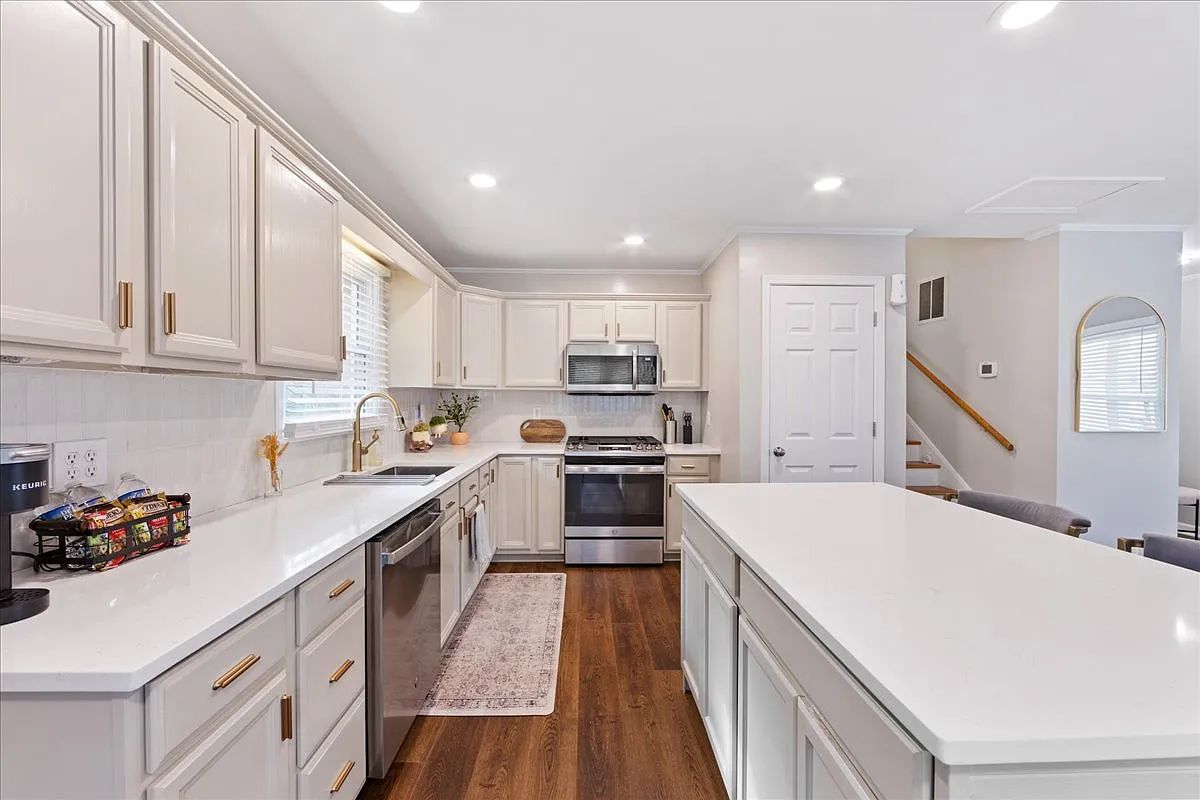 Allwood Dr, Charlotte — Photo 1