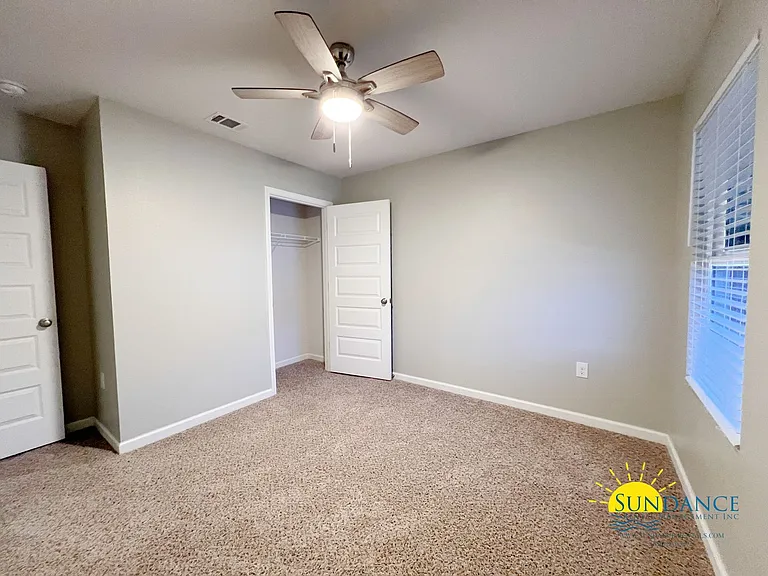 302 Flounder St — Photo 17