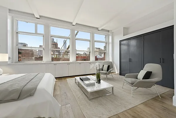 Rented by Compass | media 26