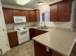 3543 E Rock Creek Rd S #B-5, Eagle Mountain, UT 84005