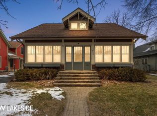 420 W 2nd St, Rochester, MI 48307