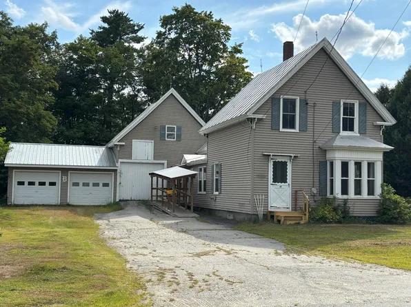17 River Street, Strong, ME 04983