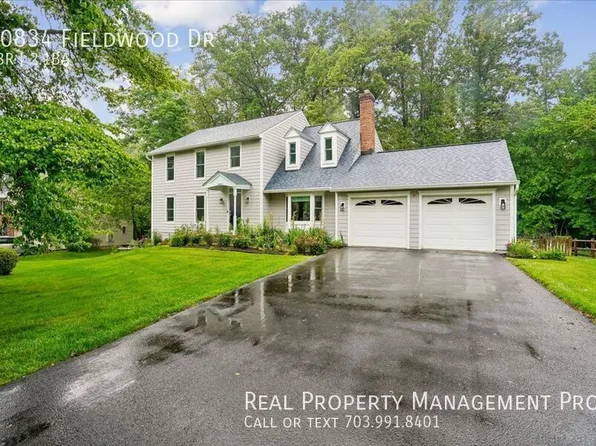 10834 Fieldwood Dr, Fairfax, VA 22030