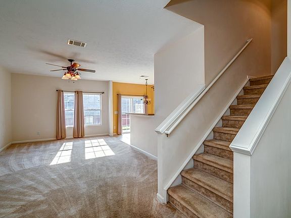 4th image of 8204 Rossi Rd