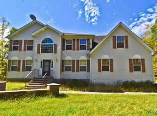 134 Whitetail Rd, Henryville, PA 18332