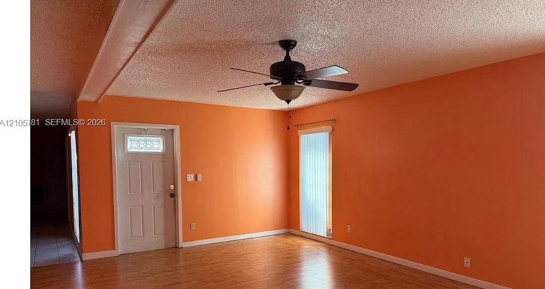 3 bed, 2.0 bath, $3,500 — Photo 3