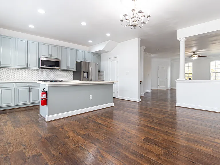 2607 River Basin Ln — Photo 7