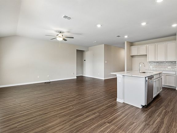 5th image of 416 Ronda Rd