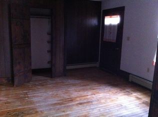 48 Central St, Windsor, VT 05089