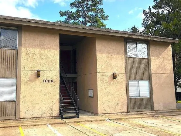 1008 N Houston Ave, Livingston, TX 77351