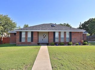 1102 Woodland Dr, Clyde, TX 79510