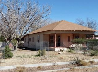 908 N 7th St, Alpine, TX 79830