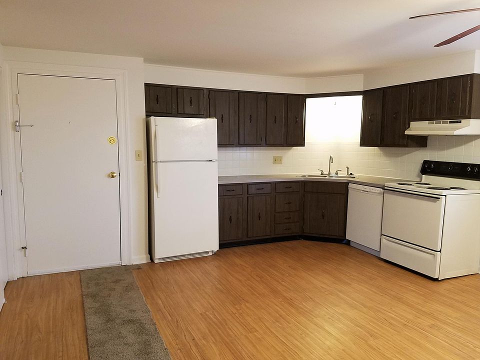1st image of 26 Losson Garden Dr #3
