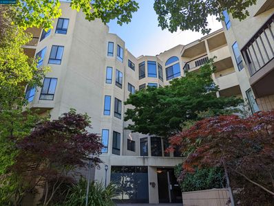 330 Park View Ter APT 311, Oakland, CA, 94610
