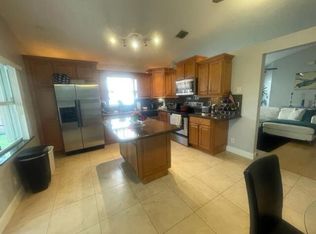 10332 Brookville Ln, Boca Raton, FL 33428