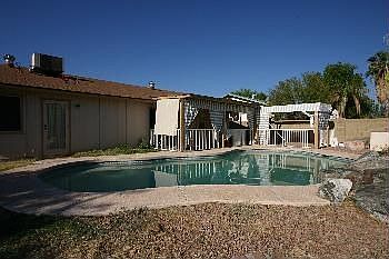 2nd image of 307 W Mission Dr