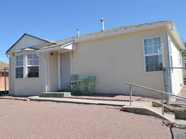 902 E Hill Ave, Gallup, NM 87301