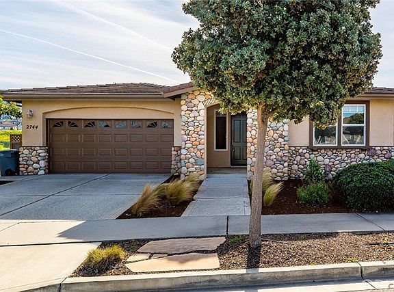3rd image of 2744 Indigo Cir
