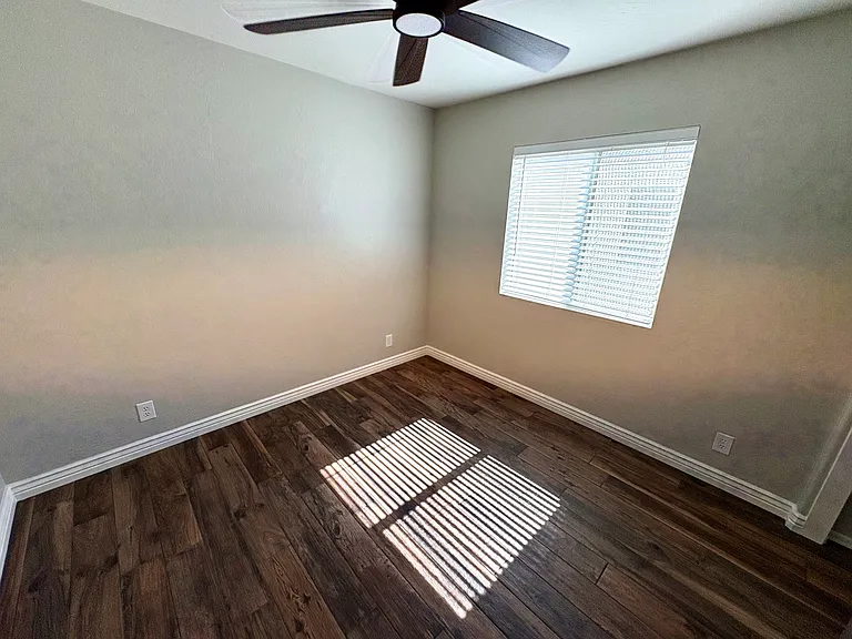 2866 E Toledo Ct — Photo 17