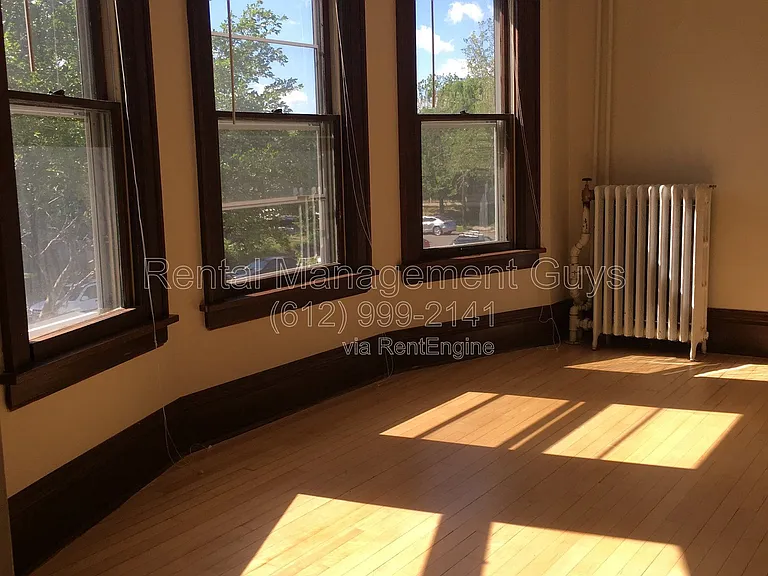 2715 Pillsbury Ave #2 — Photo 8